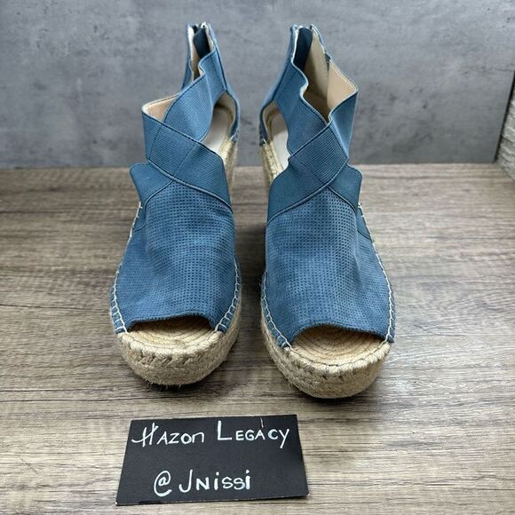 Kenneth Cole~Women’s~Olivia Sandals Wedge Blue Suede~Size 8.5 - Picture 3 of 10